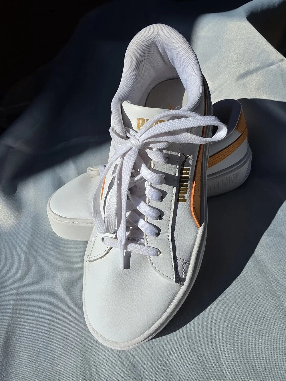 Puma White Leather Sneakers with Orange Formstrip - Women's Size 9